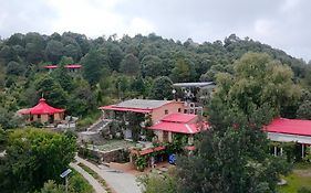 Dunagiri Retreat